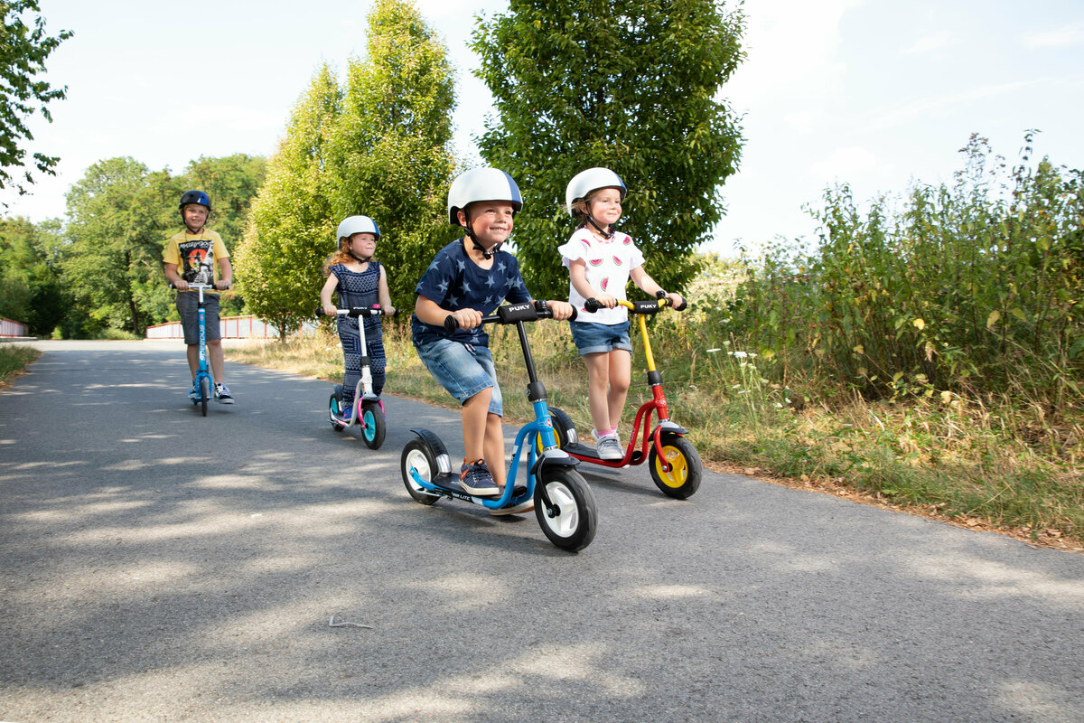 Spielfahrzeuge für Kinder: Roller