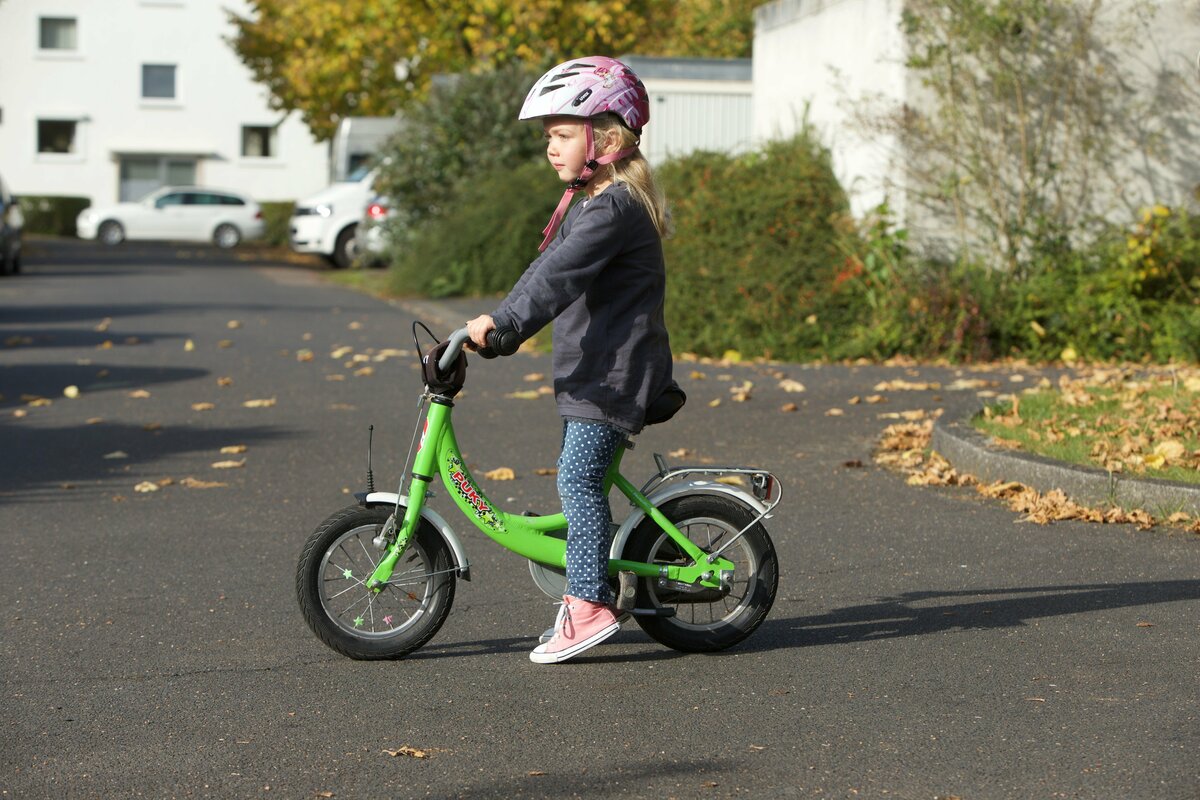 Spielfahrzeuge für Kinder: Kinderfahrrad