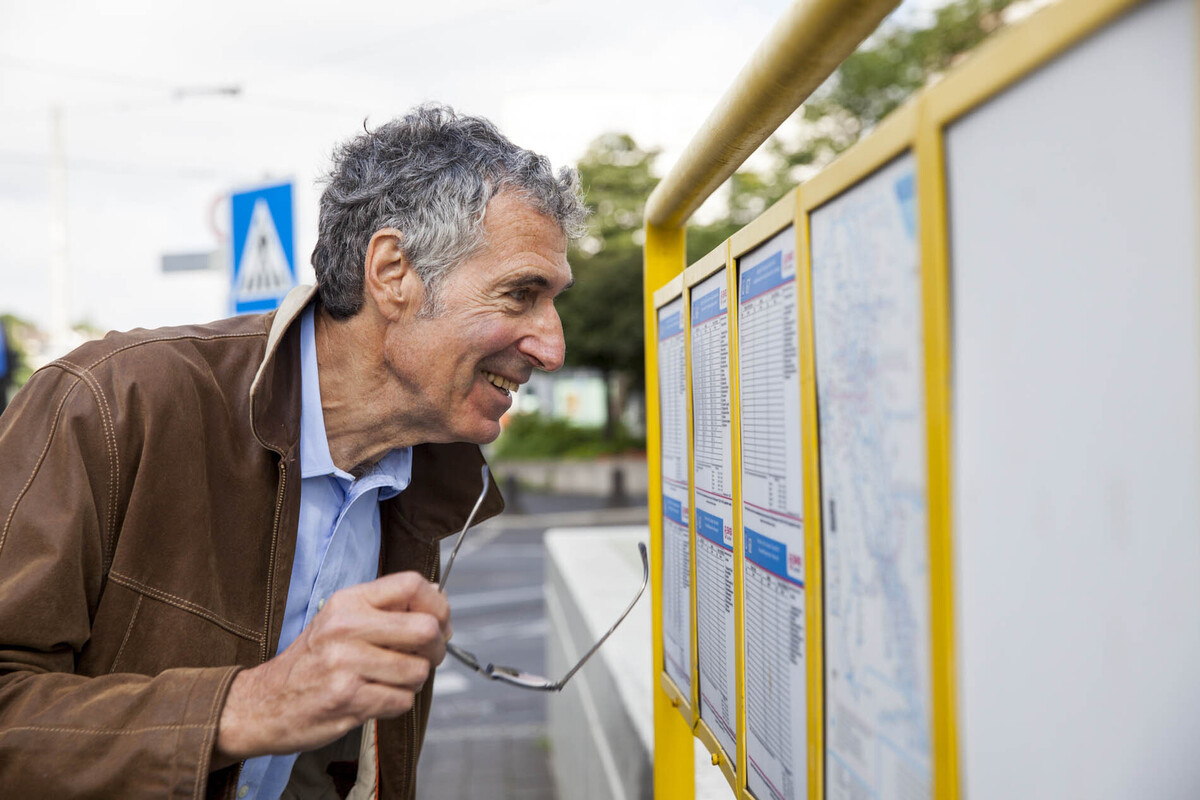 Durcheinandergepurzelt: Auto & Co.